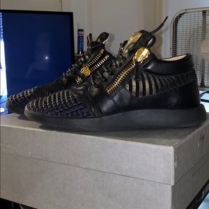 Giuseppe zanotti runner